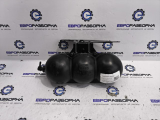 вакуумный ресивер Bentley Bentayga 1 поколение [рестайлинг] 4V1 2023, 4.0 л., TFSI, DCU, бензин, АКПП, темно-зеленый перламутр, внедорожник 5 дв., полный привод, правый руль, 420131541