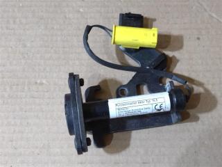 пиропатрон петли капота BMW X6 F16 2015, 3.0 л., D, N57 D30 C, дизель, АКПП, внедорожник 5 дв., полный привод, 51237326019, 7326019