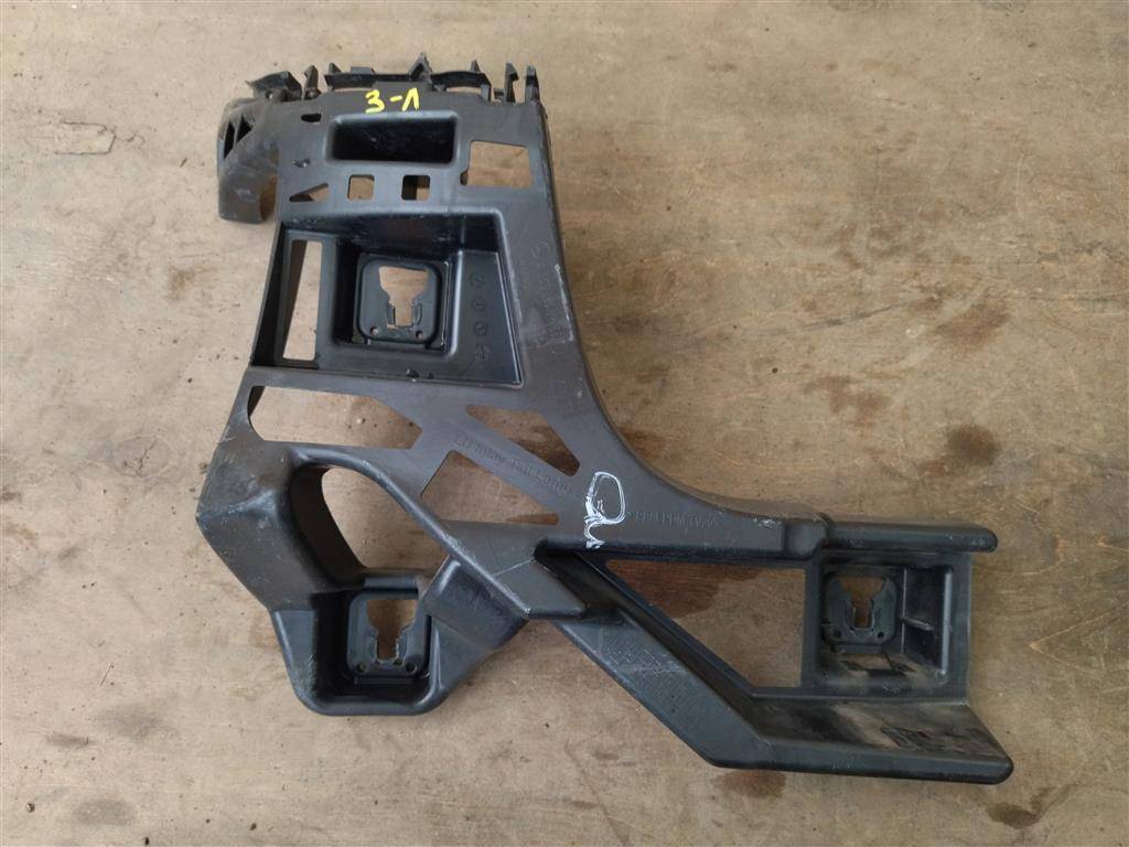 крепление бампера Mercedes-Benz GLS-Класс X166 2018, 3.0 л., CDi, дизель, АКПП, передний привод, A1668850265, A1668850265 - фото №1