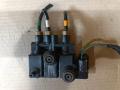 блок клапанов пневмоподвески Land Rover Range Rover 4 поколение L405 2014, 4.4 л., дизель, АКПП, полный привод, правый руль, LR070245, LR176325, T4K19950, CPLA5B710AE, LR070245, CPLA5B710AD, T4K14385 - фото №4