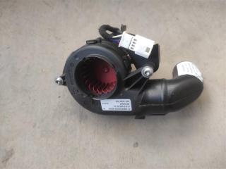 двигатель вентилятора радиатора Mercedes-Benz CLS-Класс C218/X218 W218 2012, 3.0 л., CDi, дизель, АКПП, передний привод, A2129060015, A2129060015, 997250624