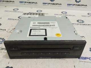 CD-чейнджер Audi Q7 4L [рестайлинг] 2012, 3.0 л., TDi, дизель, АКПП, передний привод, 8X0035110C