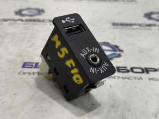 разъем AUX / USB BMW 2 серия F22/F23 2017, 3.0 л., бензин, АКПП, задний привод, 84109237653, 9237653