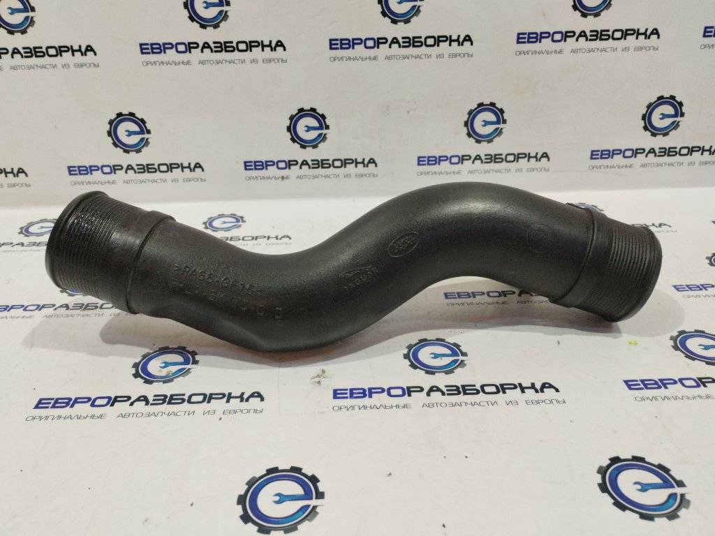 патрубок интеркулера Land Rover Discovery 5 поколение L462 2019, 3.0 л., дизель, АКПП, передний привод, FPLA6K770CD, LR062410, LR062410 - фото №1