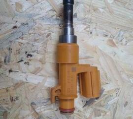 форсунка Lexus GS 4 поколение 2013, 3.0 л., бензин, АКПП, передний привод, 23209-31130, 2320931130