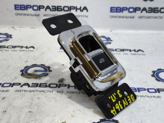 кнопка стеклоподъемника двери Bentley Bentayga 1 поколение [рестайлинг] 4V1 2023, 4.0 л., TFSI, DCU, бензин, АКПП, темно-зеленый перламутр, внедорожник 5 дв., полный привод, правый руль, 36A959855