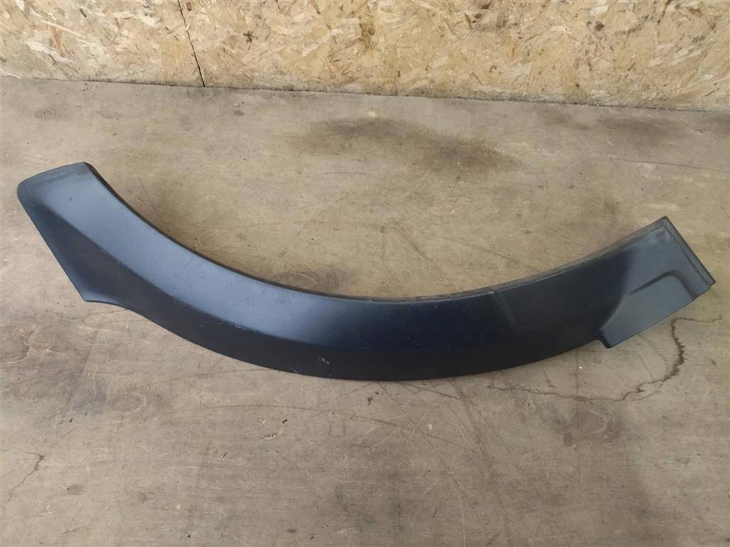 накладка колесной арки Land Rover Range Rover Sport 2 поколение L494 2017, 3.0 л., дизель, АКПП, передний привод, DK6228371A, DK6228371AC, DK6228371AD, LR044143, LR136801, LR044143 - фото №1