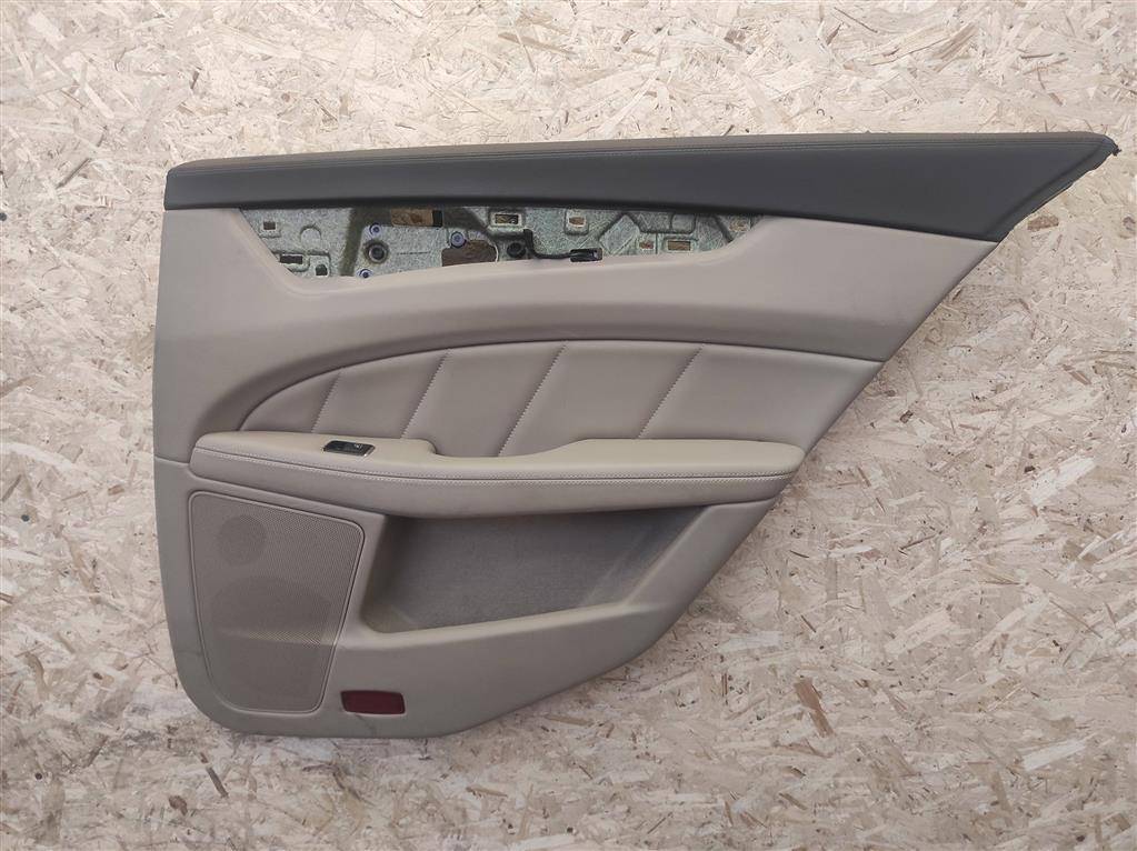 обшивка двери задняя правая Mercedes-Benz CLS-Класс C218/X218 W218 2013, 3.0 л., CDi, дизель, АКПП, передний привод - фото №1