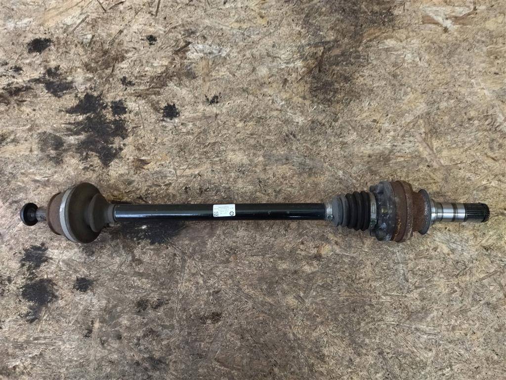 полуось задняя (приводной вал, ШРУС) Bentley Continental GT 2 поколение 2015, 4.0 л., TFSI, бензин, АКПП, передний привод, 3W0501203A, 3W0501203A - фото №1