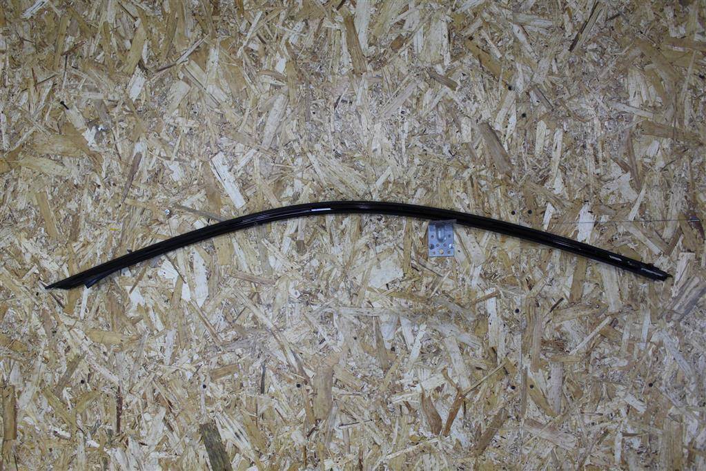 молдинг крыла BMW 2 серия F22/F23 2017, 3.0 л., АКПП, передний привод, 51767284416, 51767284417 - фото №1