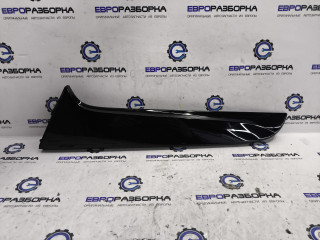 накладка двери (крышки) багажника Bentley Bentayga 1 поколение [рестайлинг] 4V1 2023, 4.0 л., TFSI, DCU, бензин, АКПП, темно-зеленый перламутр, внедорожник 5 дв., полный привод, правый руль, 36A827205J