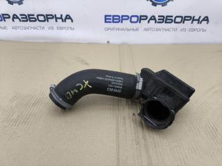 патрубок интеркулера Volvo XC40 1 поколение 2020, 1.5 л., бензин, denim blue, правый руль, 32224392