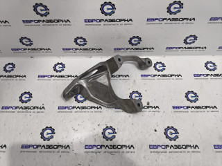 кронштейн (крепление) Bentley Bentayga 1 поколение [рестайлинг] 4V1 2023, 4.0 л., TFSI, DCU, бензин, АКПП, темно-зеленый перламутр, внедорожник 5 дв., полный привод, правый руль, 4M0399403F