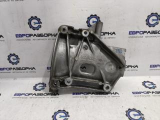 кронштейн компрессора кондиционера Mercedes-Benz X-Класс 1 поколение 2018, 2.0 л., дизель, АКПП, черный, полный привод, правый руль, 926140604R