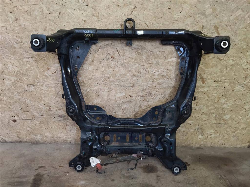 балка подвески передняя (подрамник) Land Rover Discovery Sport 1 поколение L550 2016, 2.0 л., дизель, АКПП, передний привод, LR059295, LR059295, EJ325000AB, FK725000AA, GK725000AB, GK725000AE, HK725000AD, J9C4814, LR072058, LR084444, LR098371 - фото №1