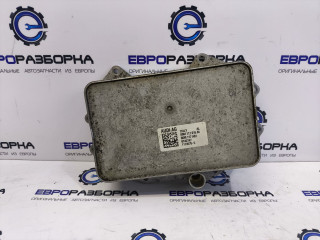 радиатор масляный Audi SQ5 FY 2018, 3.0 л., TFSI, бензин, АКПП, передний привод, 06M117015M