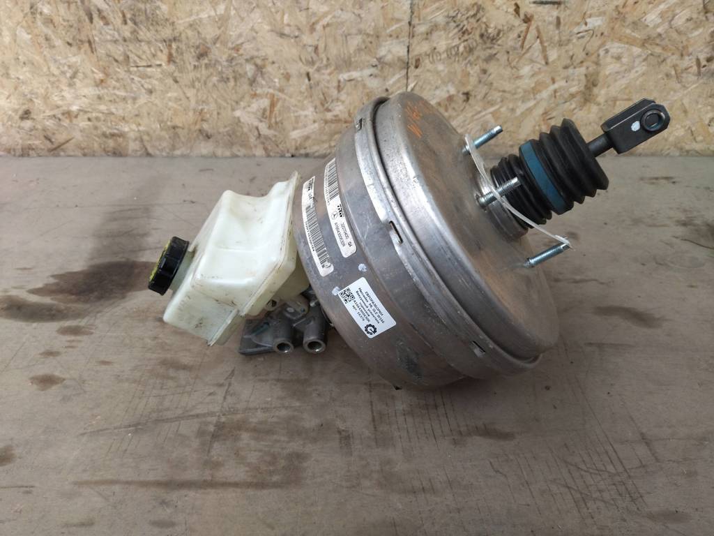 вакуумный усилитель тормозов Mercedes-Benz M-Класс W166 2013, 3.0 л., CDi, дизель, АКПП, передний привод, A1664300630R, A1664300630R, A1664300630 - фото №1