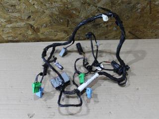 проводка Land Rover Range Rover 4 поколение L405 2015, 4.4 л., дизель, АКПП, полный привод, правый руль, LR075680, GK5214B121DC, LR075680