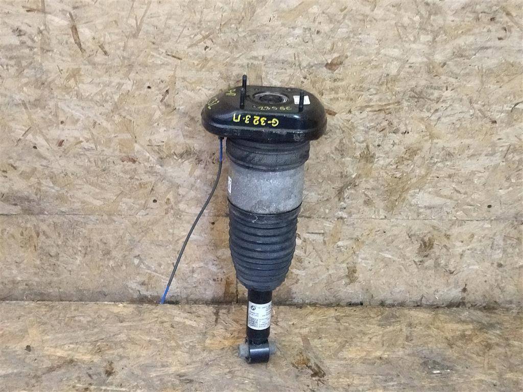 амортизатор задний правый BMW 6 GT G32 2017, 3.0 л., дизель, АКПП, полный привод, правый руль, 37106872968, 37106872968, 37106872967, 6872967, 6872968 - фото №1