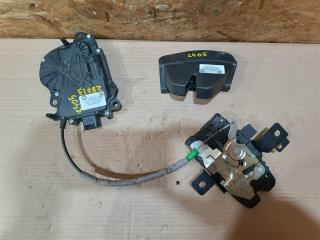 замок багажника Land Rover Range Rover 4 поколение L405 2015, 4.4 л., дизель, АКПП, полный привод, правый руль, CPLA442A67BC, LR072586, CPLA442A67BE, LR048311, CPLA442A66AB, LR034349, DK62404C10AA, CPLA442A67BC