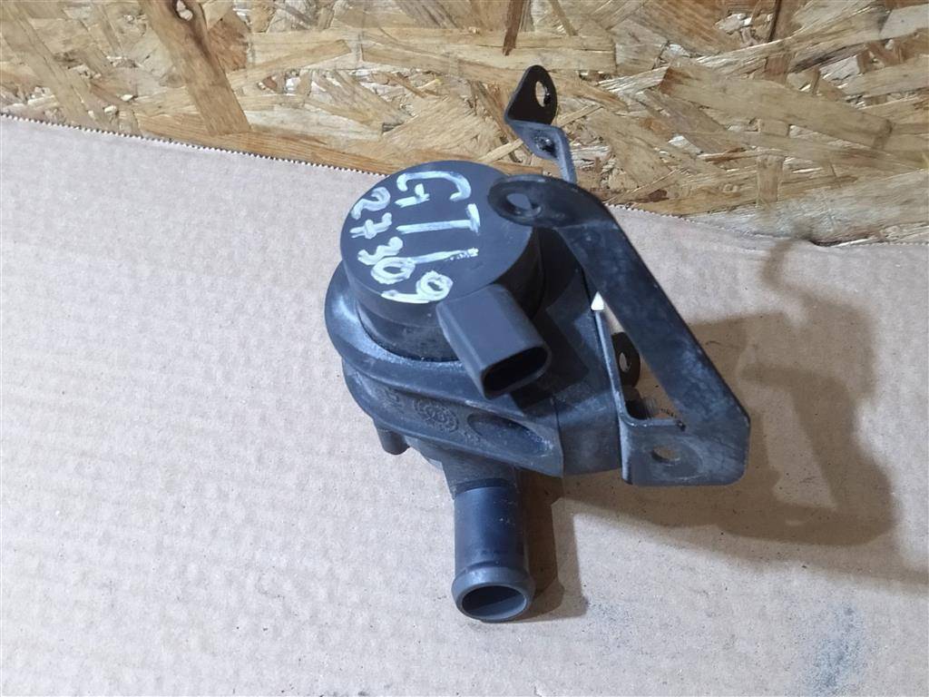 насос антифриза дополнительный Bentley Continental GT 1 поколение 2007, 6.0 л., бензин, АКПП, передний привод, 30950000, 30950000 - фото №1