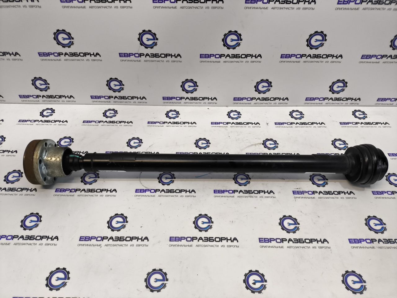 карданный вал Maserati Levante 1 поколение M161 2019, 3.0 л., бензин, АКПП, 670107694, 670106494 - фото №1