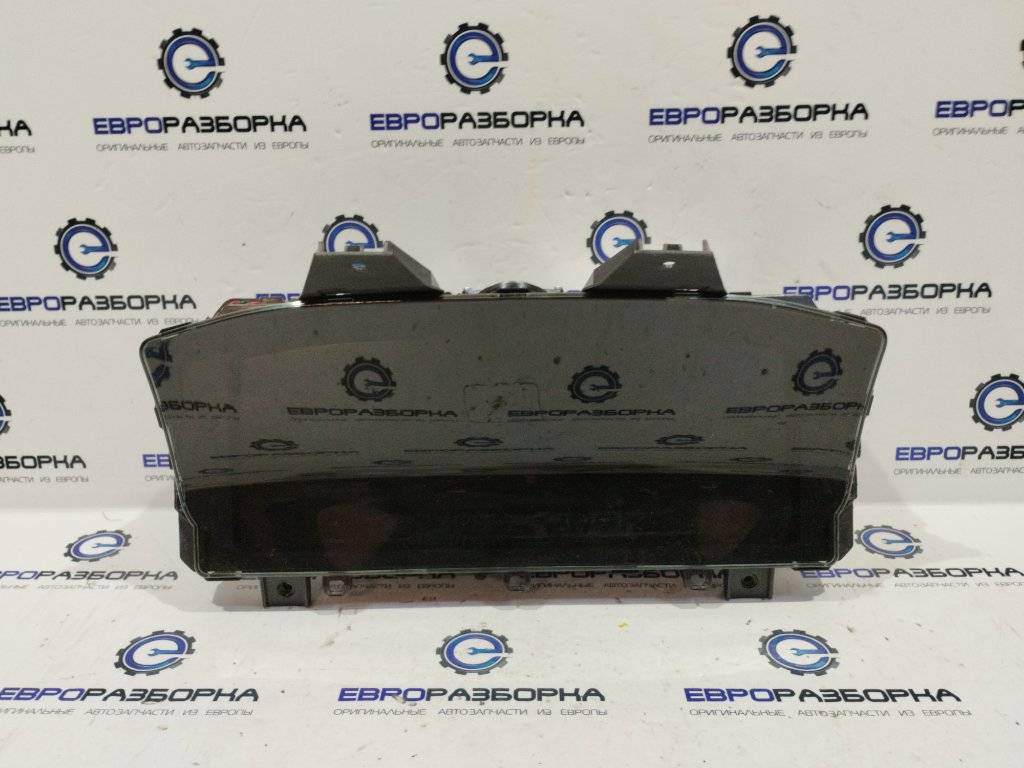 щиток приборов (приборная панель) Land Rover Range Rover 4 поколение L405 2013, 4.4 л., дизель, АКПП, полный привод, правый руль, CPLA10849AL, LR066377 - фото №1