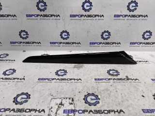 накладка двери (крышки) багажника Maserati Levante 1 поколение M161 2019, 3.0 л., бензин, АКПП, 670040546