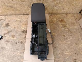 накладка на торпедо (консоль) Land Rover Discovery 5 поколение L462 2019, 3.0 л., дизель, АКПП, передний привод, LR082428, LR082428, HY32045J40A