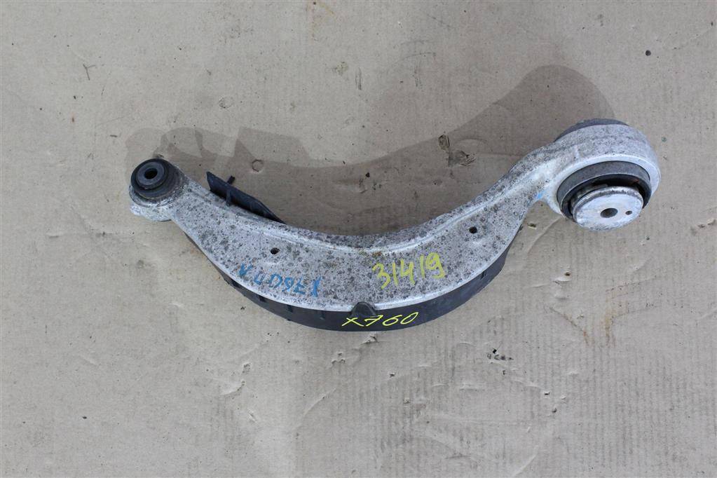 рычаг передний Jaguar XE 1 поколение X760 2015, 2.0 л., дизель, АКПП, передний привод, GX733C256AE, GX733C256, T2H24313, T2H3196, GX733C256AC, T2H57042, GX733C256AF, T2H24313 - фото №1