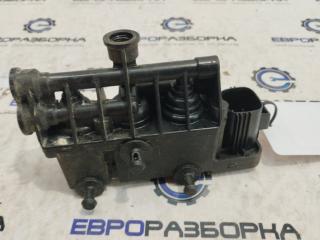 блок клапанов пневмоподвески Land Rover Range Rover 3 поколение [2-й рестайлинг] L322 2012, 4.4 л., дизель, АКПП, передний привод, 6H425B710AA, RVH500050