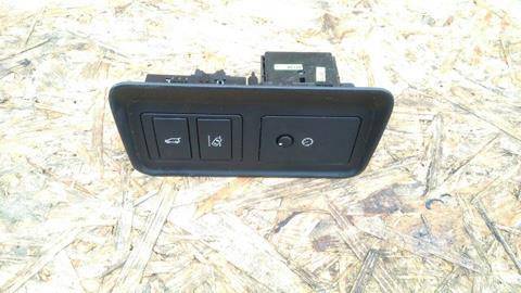 кнопка (выключатель) Land Rover Discovery 5 поколение L462 2017, 3.0 л., дизель, АКПП, передний привод, FK7211654DC, FK72-11654-DC, LR047121 - фото №1