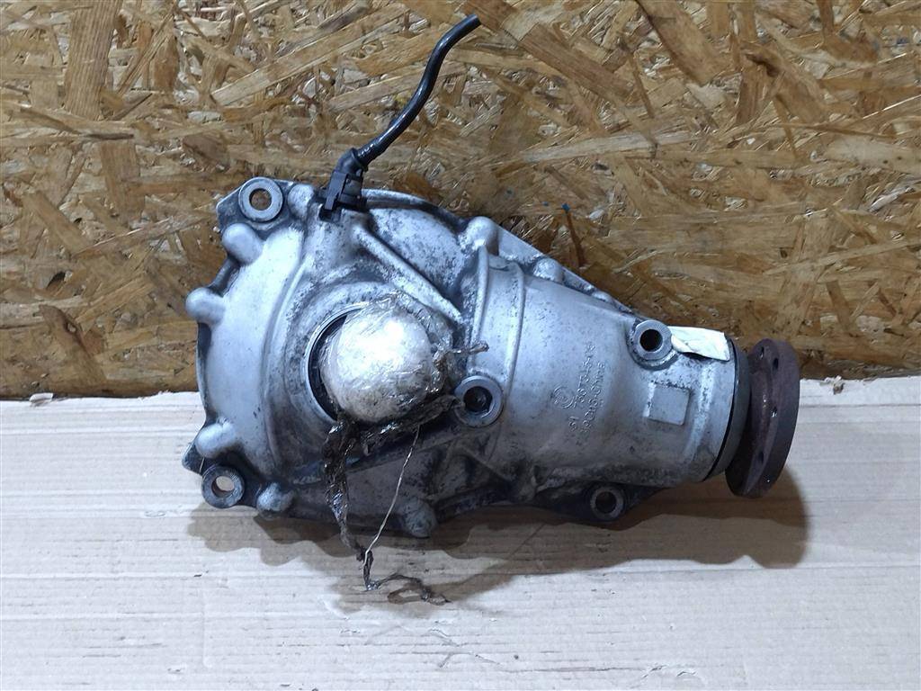 редуктор переднего моста BMW X6 E71/E72 E71 2011, 3.0 л., D, N57 D30 B, дизель, АКПП, передний привод, 31517567345, 7590899, 31517567345, 31507590899, 7567345 - фото №1