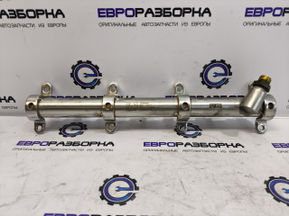 топливная рампа Audi SQ5 FY 2018, 3.0 л., TFSI, бензин, АКПП, передний привод, 06M133315L