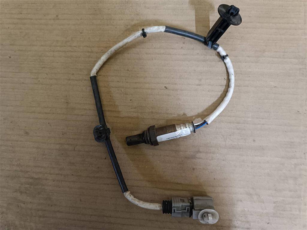 лямбда-зонд Lexus RX 4 поколение 2017, 3.0 л., бензин, АКПП, передний привод, 89465-48410 - фото №1