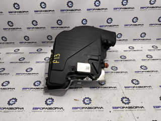 корпус воздушного фильтра BMW 6 серия F06/F12/F13 F13 2012, 4.4 л., i, N63 B44 C, бензин, АКПП, купе, задний привод, 13717577467, 7577467
