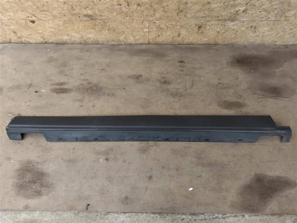 накладка на порог Land Rover Range Rover Sport 2 поколение L494 2017, 3.0 л., дизель, АКПП, передний привод, LR048270, CPLA101D57AA, LR038830, CPLA101D56AA, CPLA101D56AD, CPLA101D56AA - фото №1