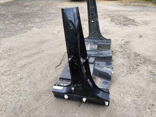 Стойка кузовная центральная правая Mercedes-Benz GLE V167 2022