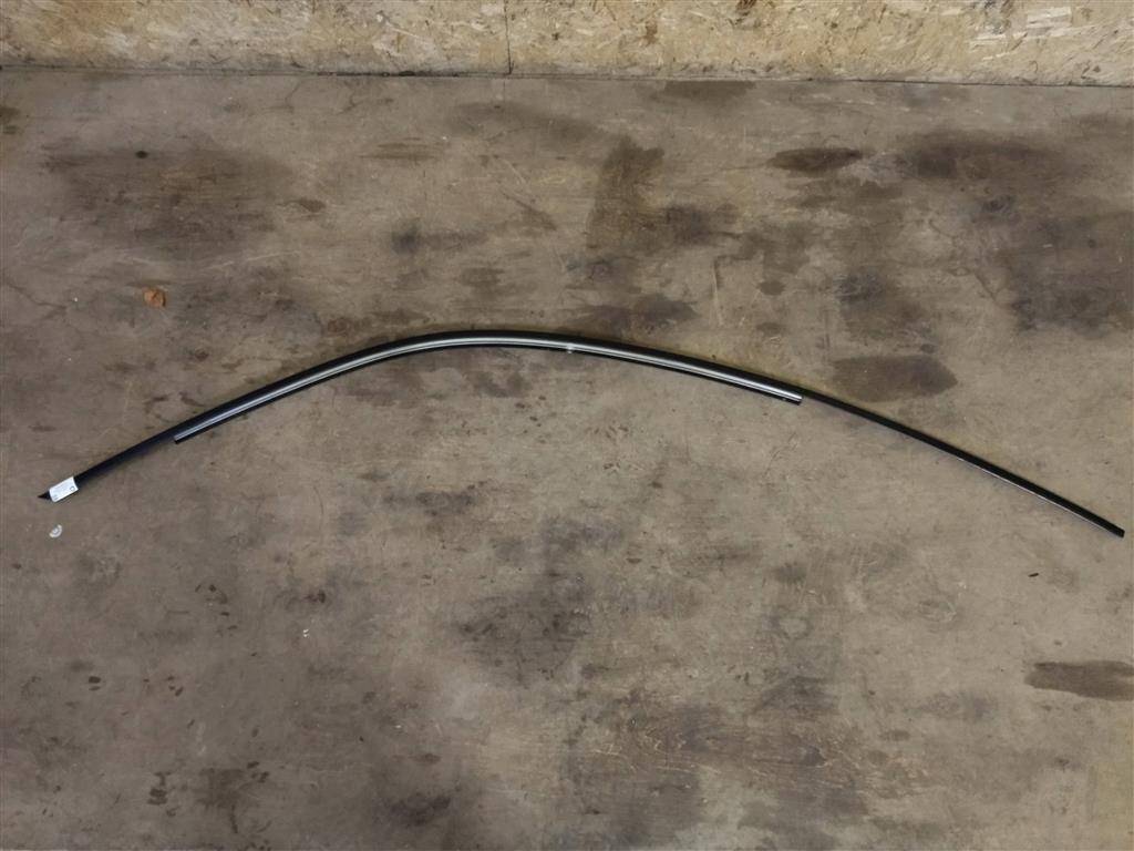 молдинг крыши Porsche 911 991 2014, 3.4 л., бензин, АКПП, задний привод, 99153748102, 99153748102, 9915374810203C - фото №1