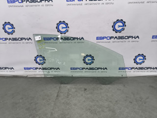 стекло двери передней правой Audi Q7 4L [рестайлинг] 2011, 3.0 л., TDi, дизель, АКПП, передний привод