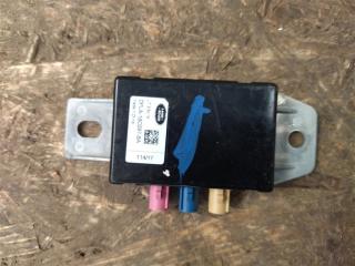 усилитель антенны Jaguar F-Pace 1 поколение X761 2018, 3.0 л., дизель, АКПП, передний привод, DPLA19C097BA, C2D33465, LR044855, DPLA19C097BA