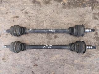 полуось (приводной вал, ШРУС) Mercedes-Benz C-Класс W204/S204/C204 [рестайлинг] W204 2011, 2.0 л., CDi, дизель, АКПП, задний привод, A2043501810, A2043501810