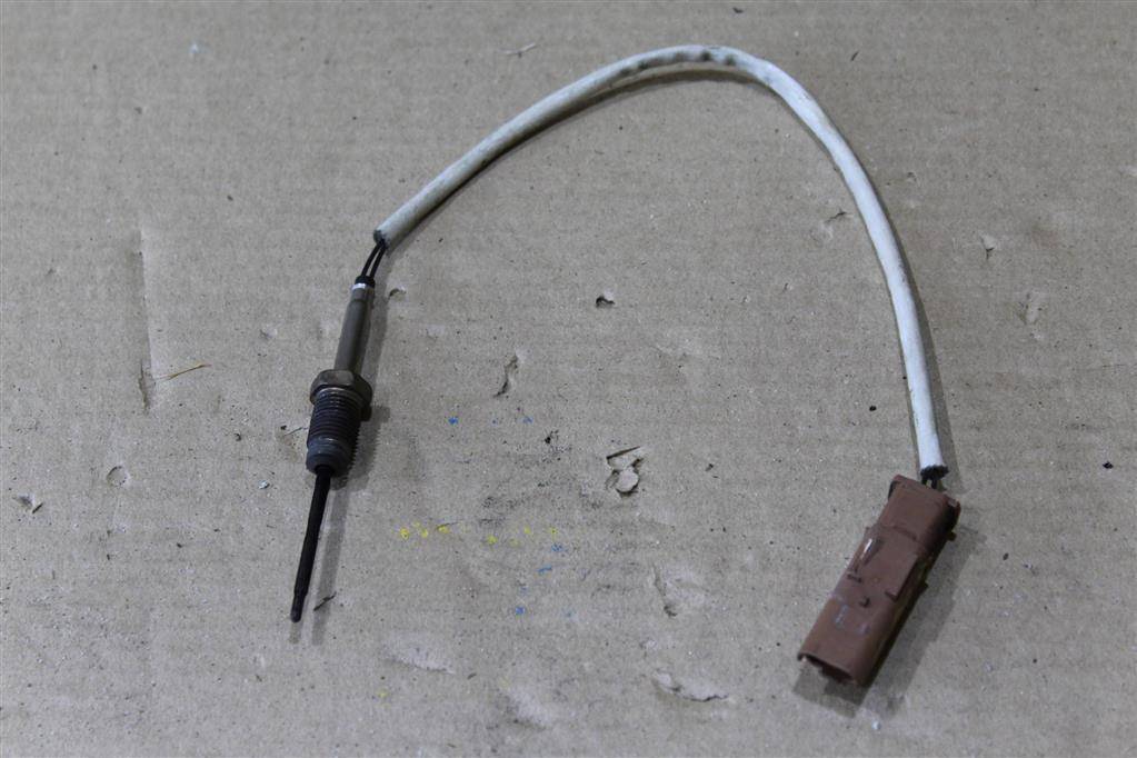 датчик температуры в выпускном коллекторе Jaguar XE 1 поколение X760 2015, 2.0 л., дизель, АКПП, передний привод, GX7312B591BA, GX7312B591BA, FPLA9D375AE, LR110458, LR137404, T2H31271, T2H36194, T2H45747, T2H60586, FPLA9D375AD - фото №1