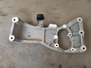 кронштейн КПП Maserati Levante 1 поколение M161 2020, 3.0 л., дизель, АКПП, передний привод, 670105591, 670105591