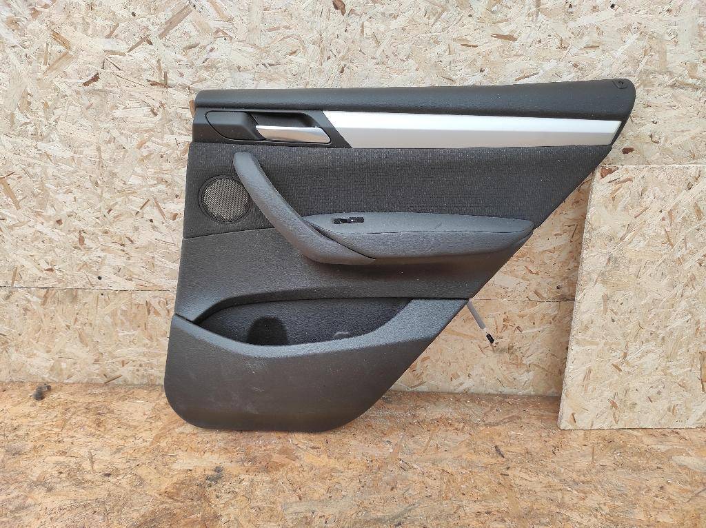 обшивка салона BMW X3 F25 2013, 2.0 л., дизель, АКПП, передний привод - фото №1