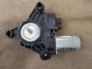 моторчик стеклоподъемника Mercedes-Benz GLS-Класс X166 2018, 3.0 л., CDi, дизель, АКПП, передний привод, A2469063100, A2469063100