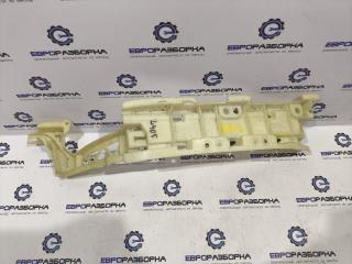 Кронштейн крепления порога Land Rover Range Rover 4 поколение L405 2015, 4.4 л., дизель, АКПП, полный привод, правый руль, CPLA107B01BF, LR045815, LR108268, JPLA107B01BA, LR035833, CPLA281K35B, LR035833, CPLA107B01BE