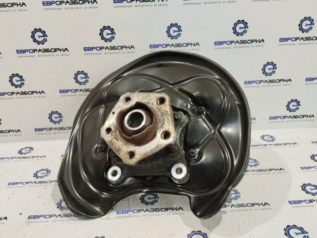 кулак задний правый Audi Q8 4M 4M8 2021, 3.0 л., TFSI, DCBD, бензин, АКПП, черный металлик, внедорожник 5 дв., полный привод, правый руль, 4M0505432AF, 4M0505432AJ - фото №1