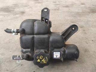 бачок расширительный Jeep Grand Cherokee 4 поколение [2-й рестайлинг] WK2 2017, 3.0 л., CRD, дизель, АКПП, передний привод, 68244088AA, 68244088AA