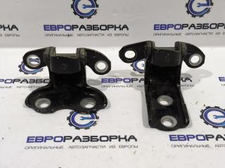 петля двери Toyota Land Cruiser J200 [рестайлинг] 2015, 4.0 л., дизель, АКПП, передний привод, правый руль, 6875060080, 6877060040